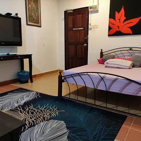 بانتايْ تْشينانغ Kencana Guest House المظهر الخارجي الصورة